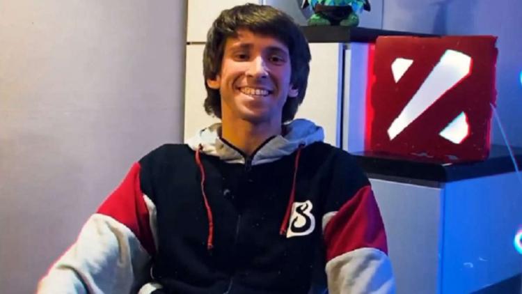 Danil ' Dendi ' Ishutin realizou uma sessão de AMA-