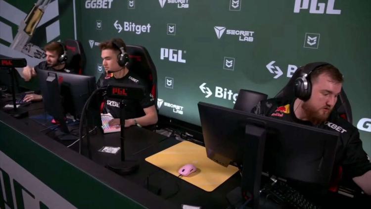 Richard Lewis acredita no progresso Team Spirit