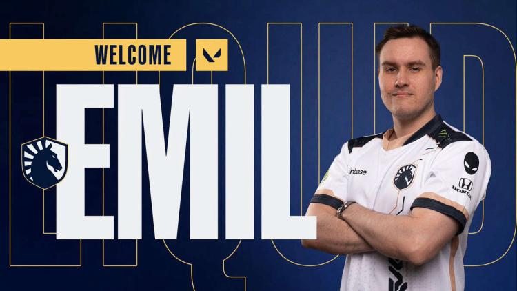 eMIL é o novo treinador principal Team Liquid