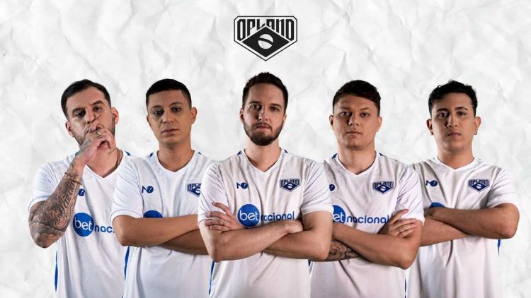 O PLANO apresentou um novo elenco de CS:GO