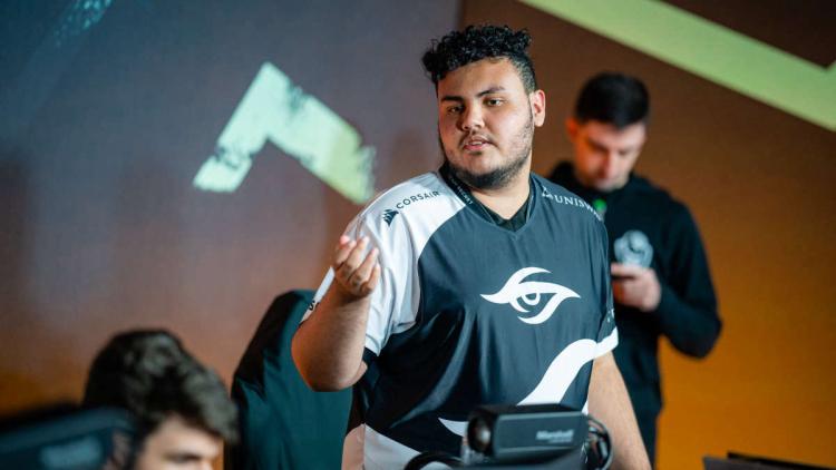 Sad pode participar de Complexity Gaming