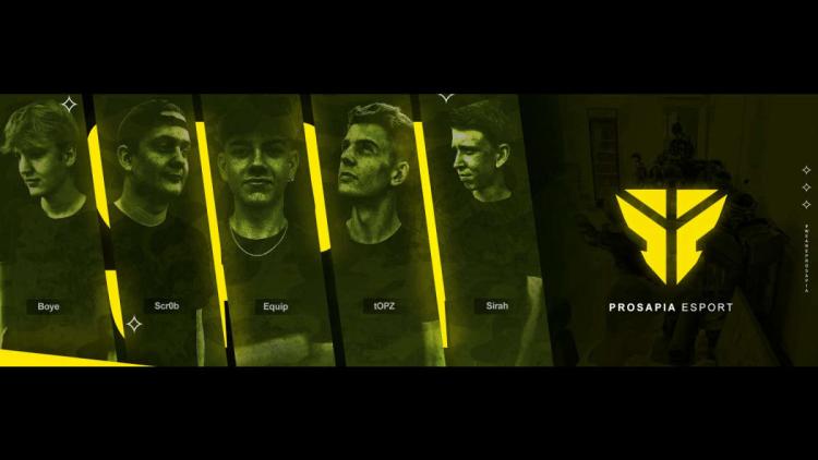 Ex-atacante do Arsenal fundou time de CS:GO