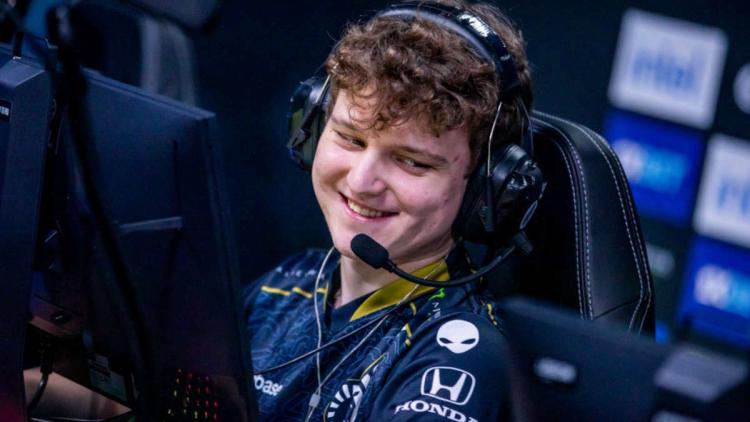 YEKINDAR juntou-se a Team Liquid