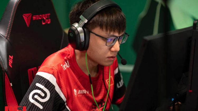 Attacker retorna ao time titular TYLOO