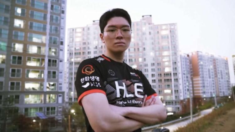 Kingen e Zeka juntaram-se oficialmente a Hanwha Life Esports