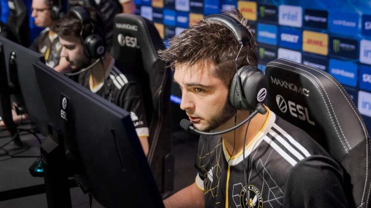 shox anunciou a criação de uma nova equipe