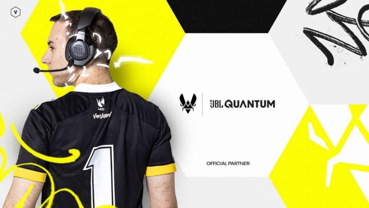 Team Vitality renova e expande parceria com JBL Quantum