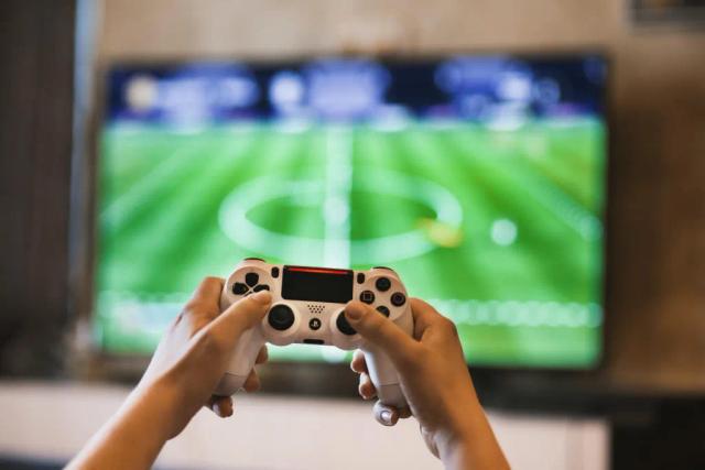 Compreendendo três táticas de futebol usadas em videogames temáticos