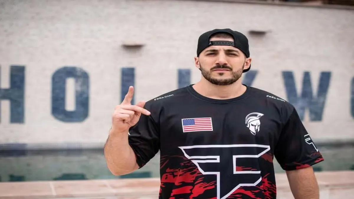 Nickmercs separa-se oficialmente da FaZe Clan após cinco anos