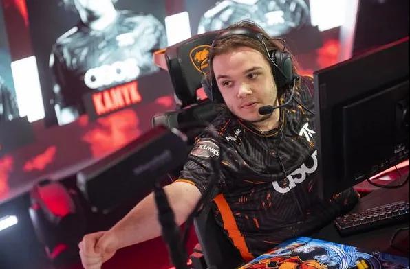 Kamyk vai ser substituído pela Team Liquid