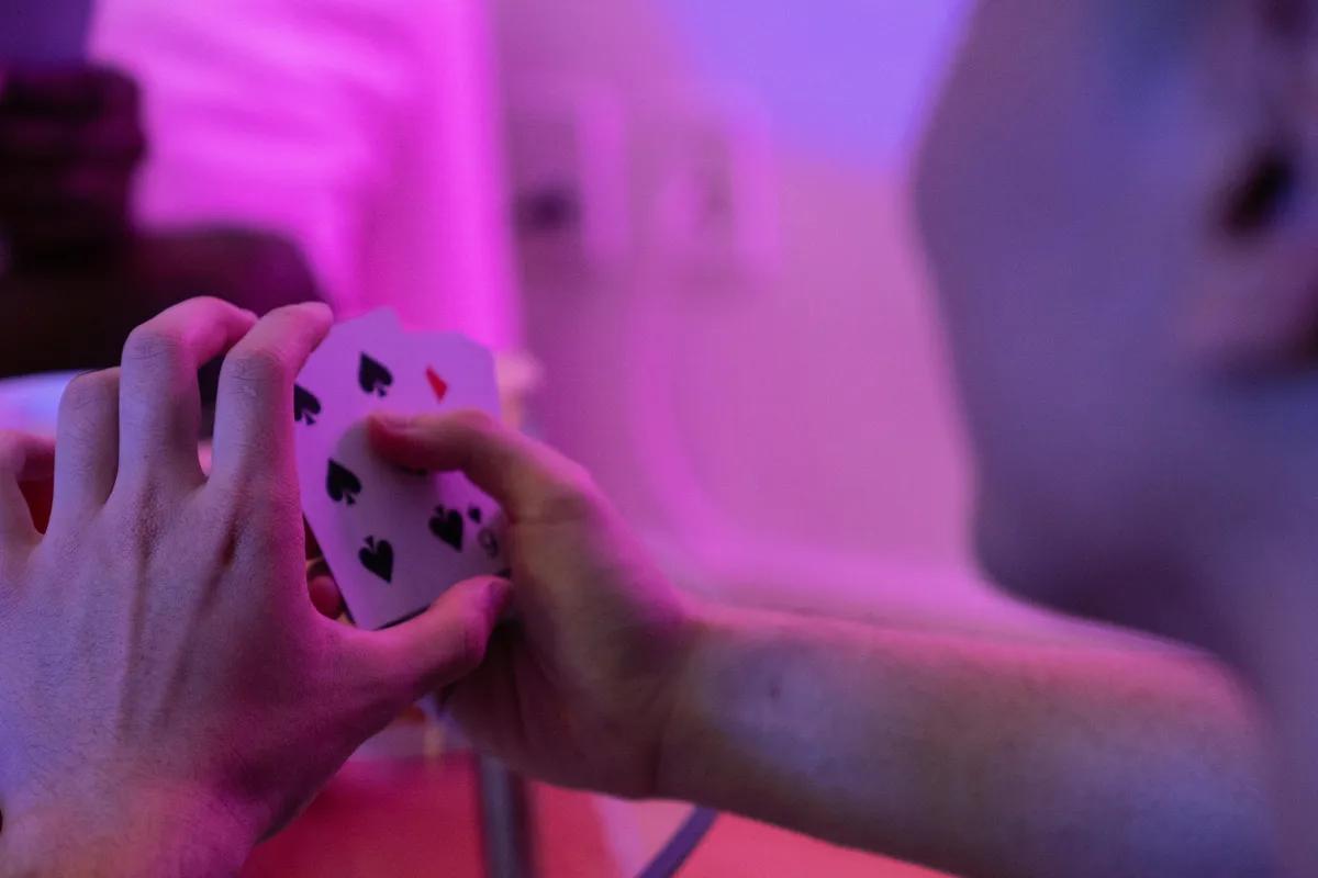 Os casinos em linha na era do jogo: entre as pontuações altas e os jackpots