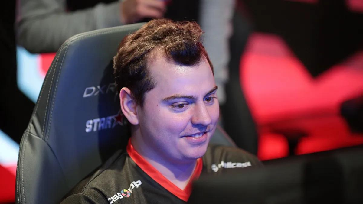 Kyrylo "ANGE1" Karasov reforma-se após 20 anos nos Esports