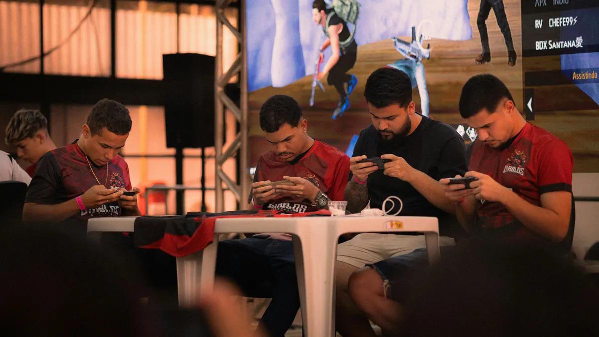 Crash Games tiveram um crescimento de 32% nos downloads para   dispositivos móveis em 2025 — e aqui está o porquê 