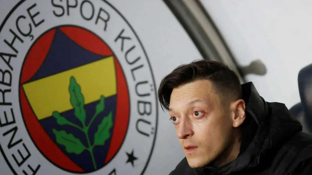 Mesut Ozil vai se tornar um esportsman