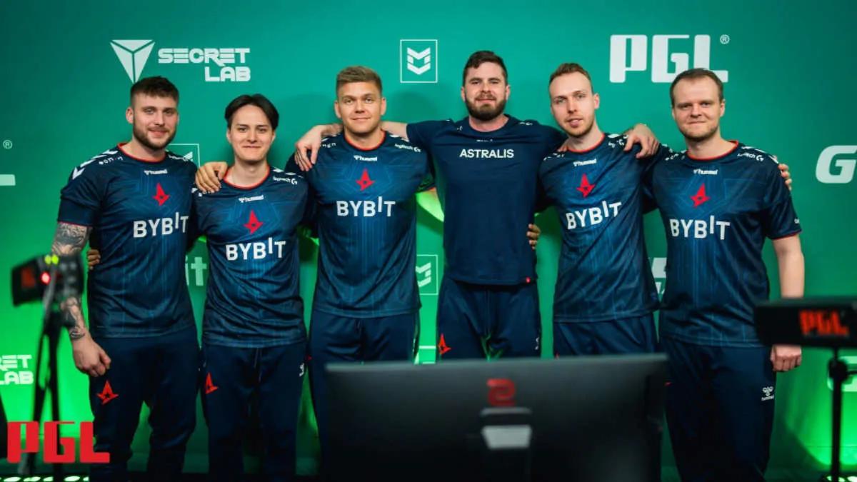 O treinador Astralis falou sobre o futuro do elenco nos próximos meses