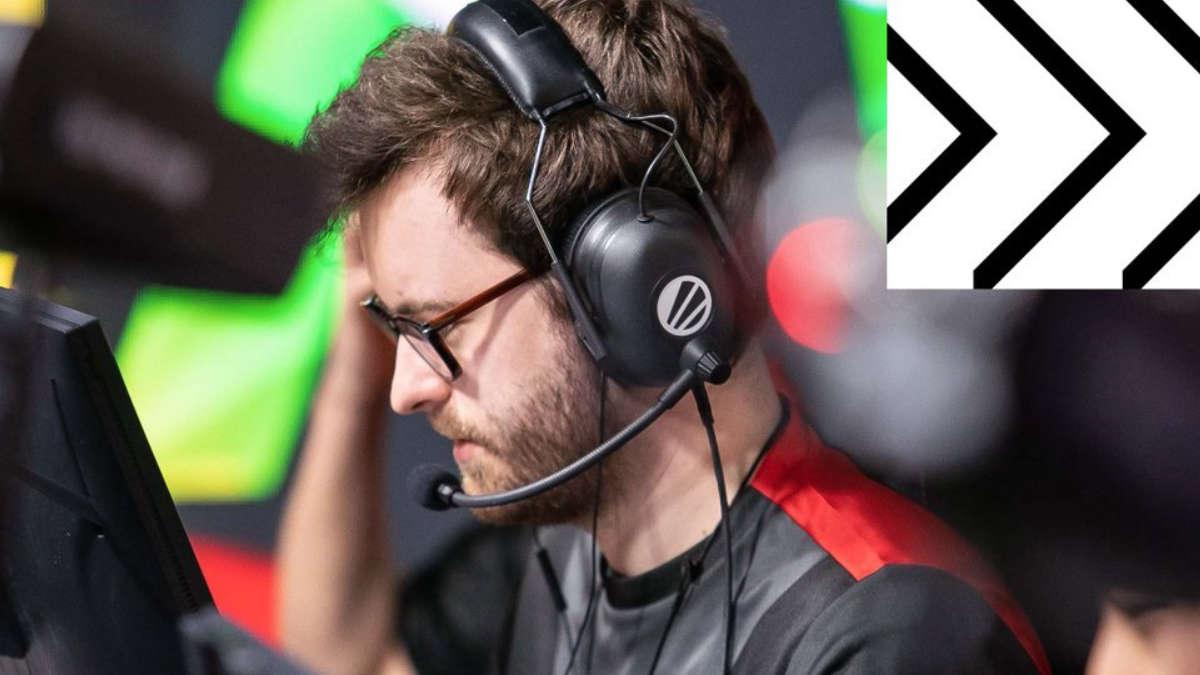 NBK- sai de MOUZ como agente livre