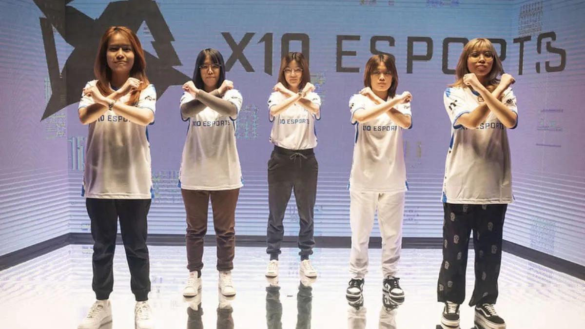 A equipe X10 Sapphire anunciou a busca por uma nova organização