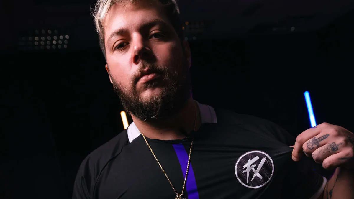 zews é o novo treinador principal Fluxo