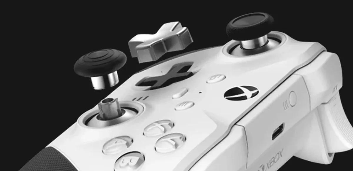 Information about the new Xbox controller has surfaced through a leak: it includes accelerometers, speakers, a rechargeable battery, and other innovations