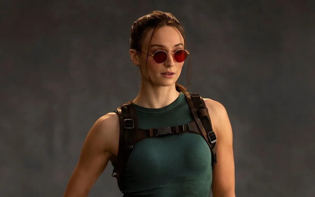Novo visual de Sophie Turner como Lara Croft foi revelado.