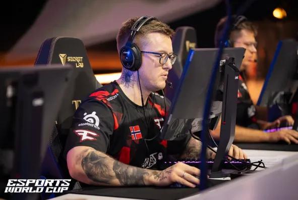 Oficial: Rain deixa a FaZe após uma década de serviço lendário