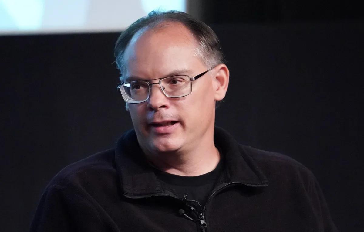 Tim Sweeney, chefe da Epic Games, defende o uso de voz de IA em Arc Raiders como uma oportunidade para os actores de voz