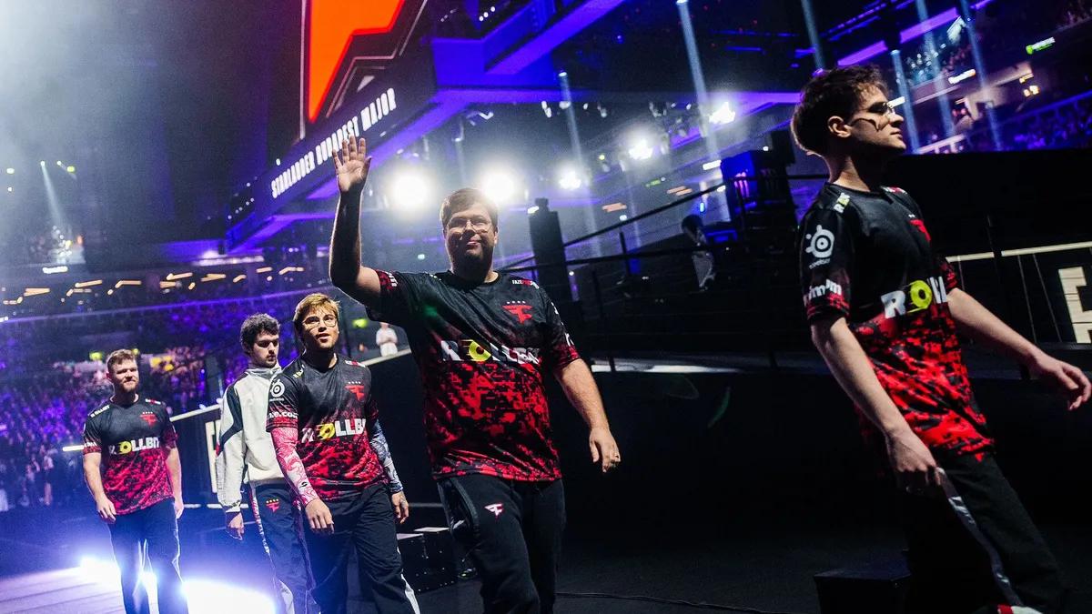 FaZe Clan fica de fora de um Major pela primeira vez na história.