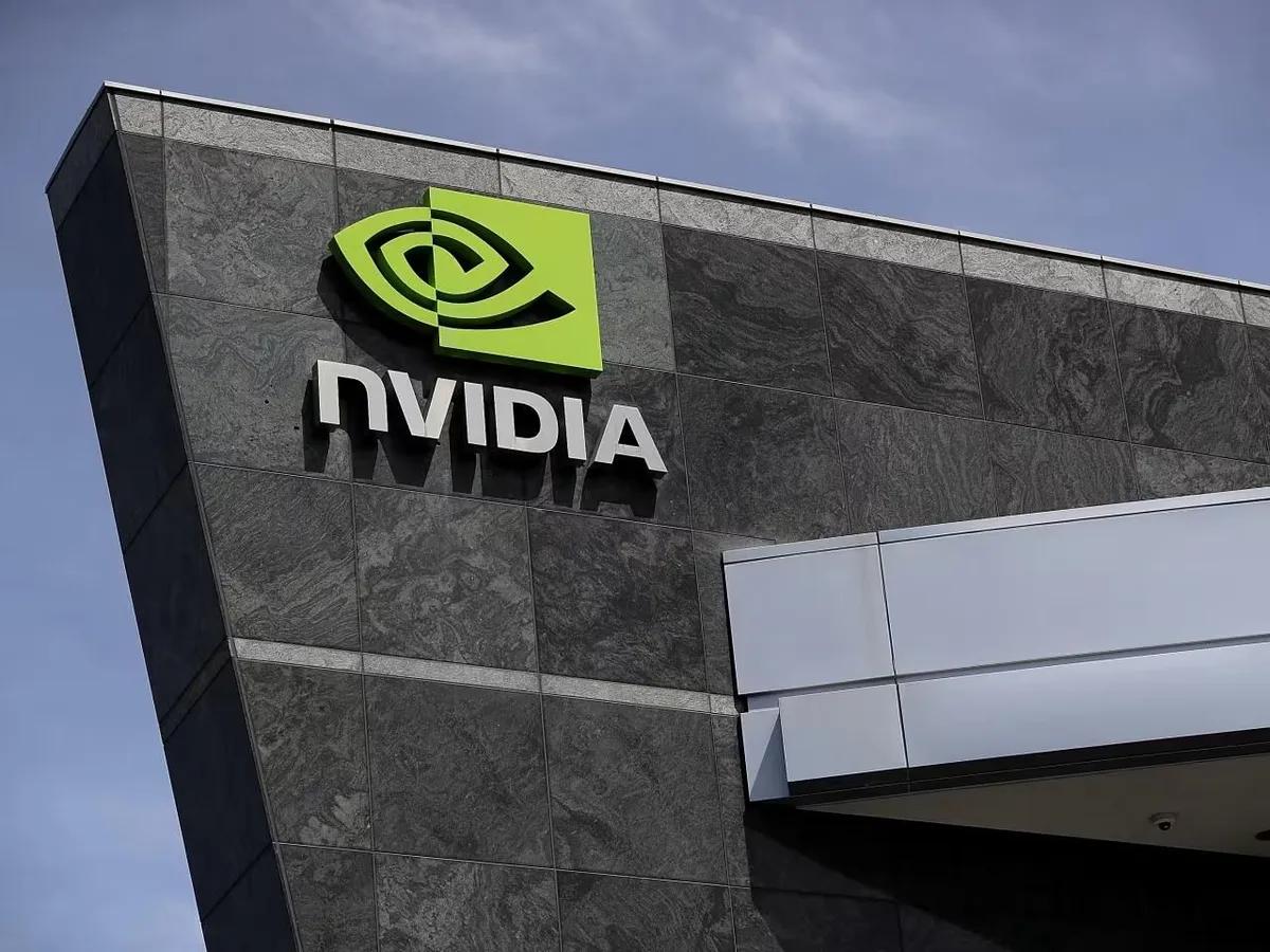 A NVIDIA atinge receita recorde de US$ 81,6 bilhões, mas remove discretamente a receita de jogos do seu relatório financeiro.