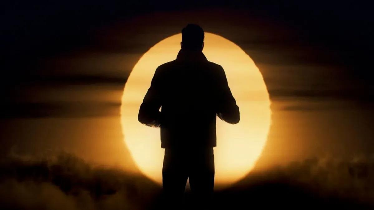007 First Light: Vendas impressionantes reveladas: 1,5 milhão de cópias em dois dias.