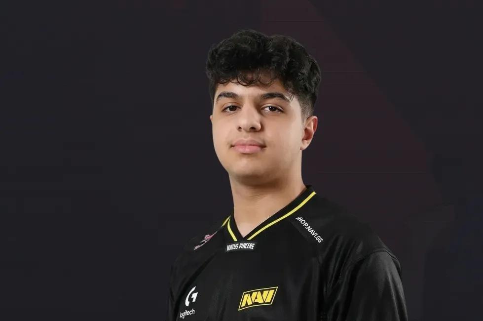 O duelista da NAVI, ExiT, anuncia que está à procura de uma equipa para a próxima época