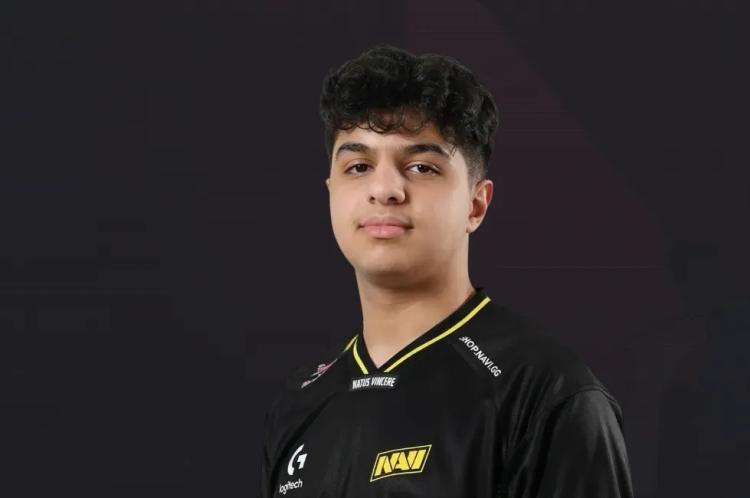 O duelista da NAVI, ExiT, anuncia que está à procura de uma equipa para a próxima época