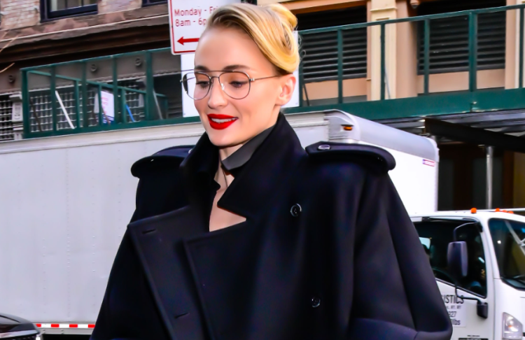 A New Era For Lara Croft Is Unashamedly Capable 1